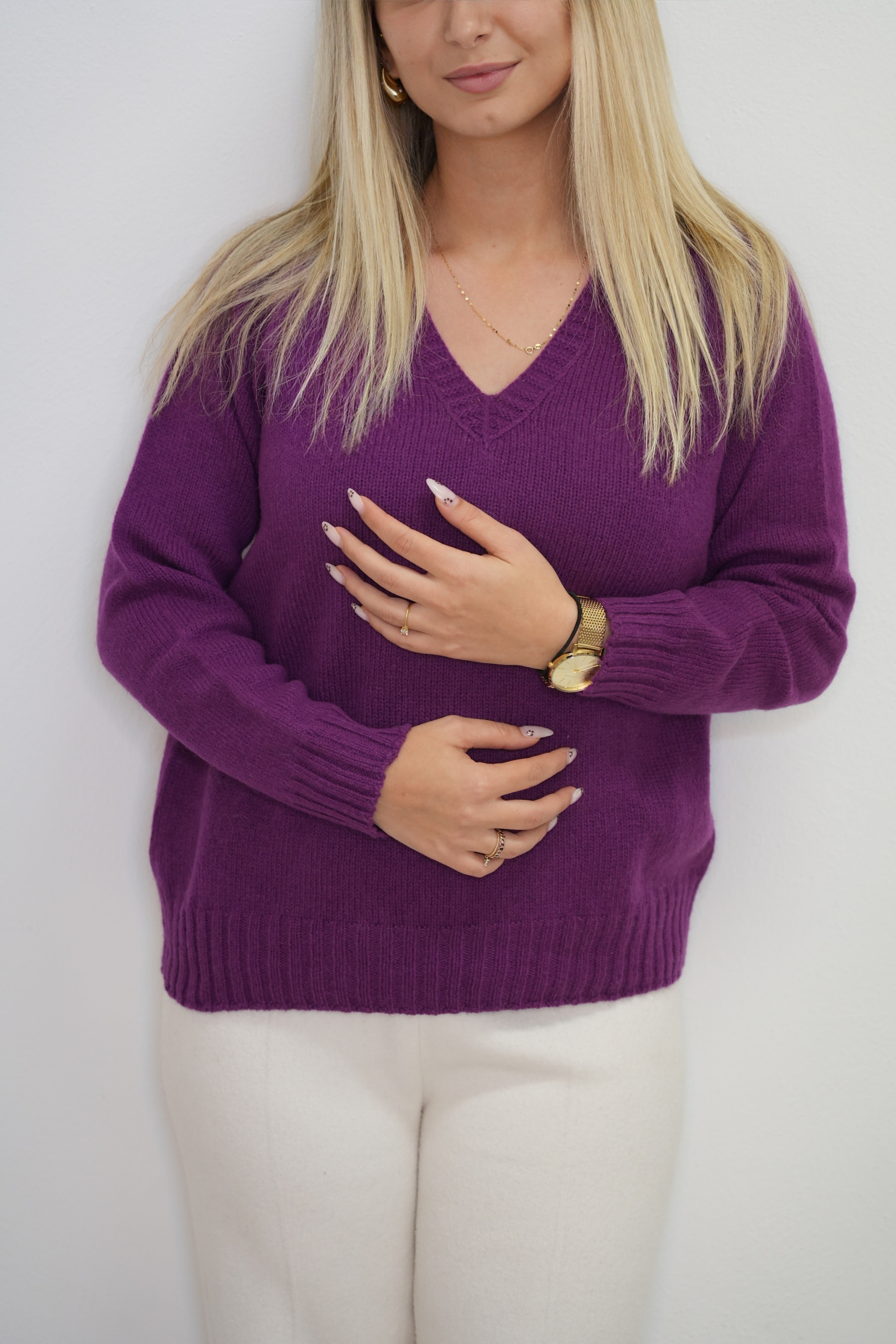 MAGLIONE SCOLLO “V”